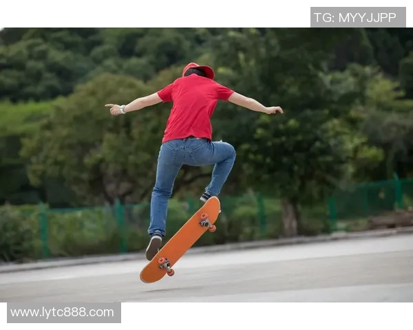 陈伟畅谈滑板人生：从初学者到行业先锋的心路历程